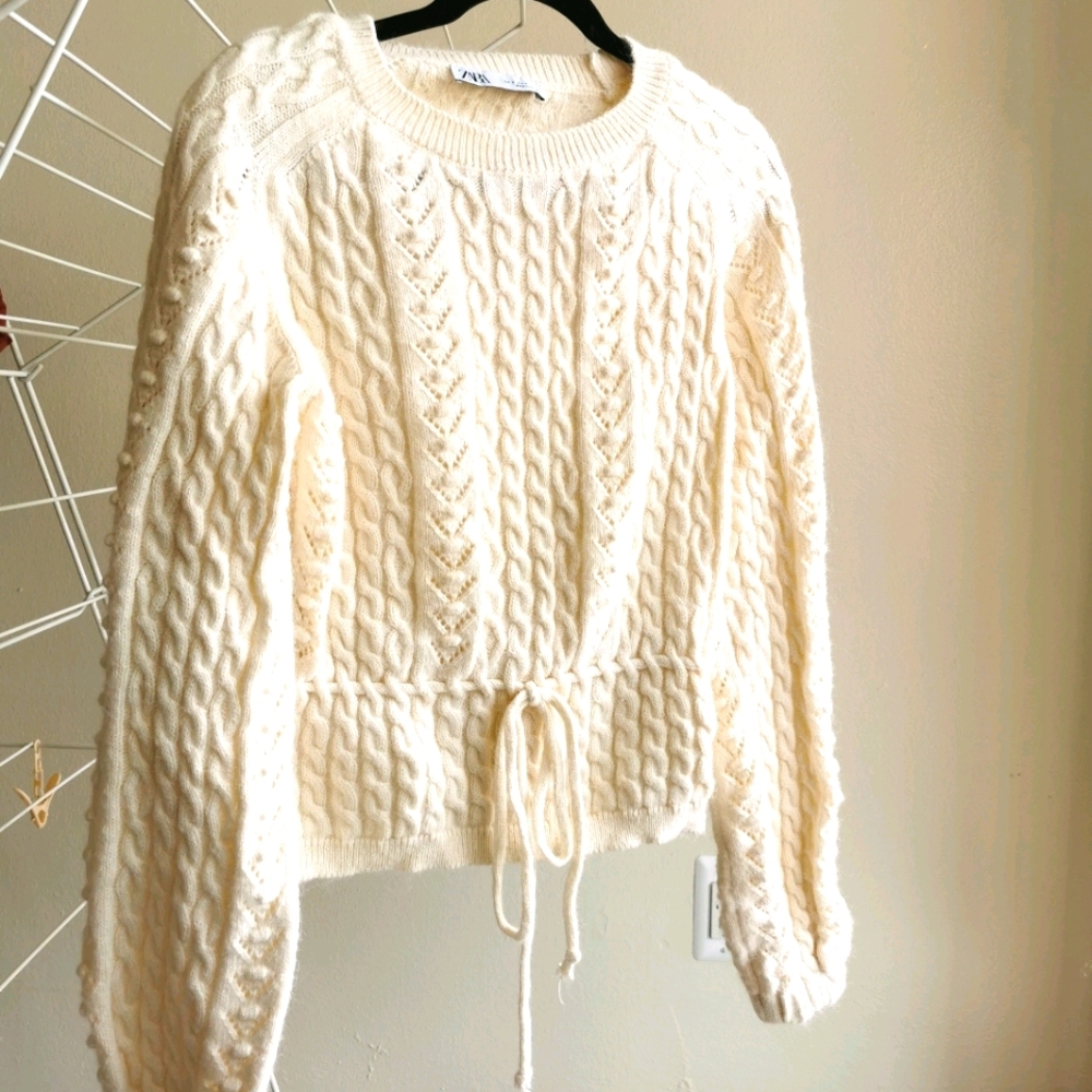 Zara White Sweater